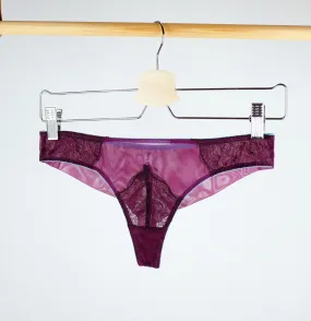 Mulberry mesh w. plum & turquoise low rise knicker